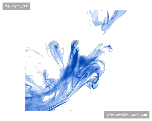 千岛湖赛选手触壁瞬间，完赛奖牌设计融合水墨元素